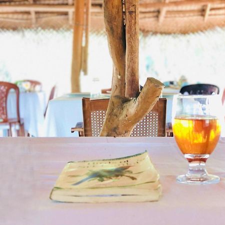 Eden Yala Hotel Екстериор снимка