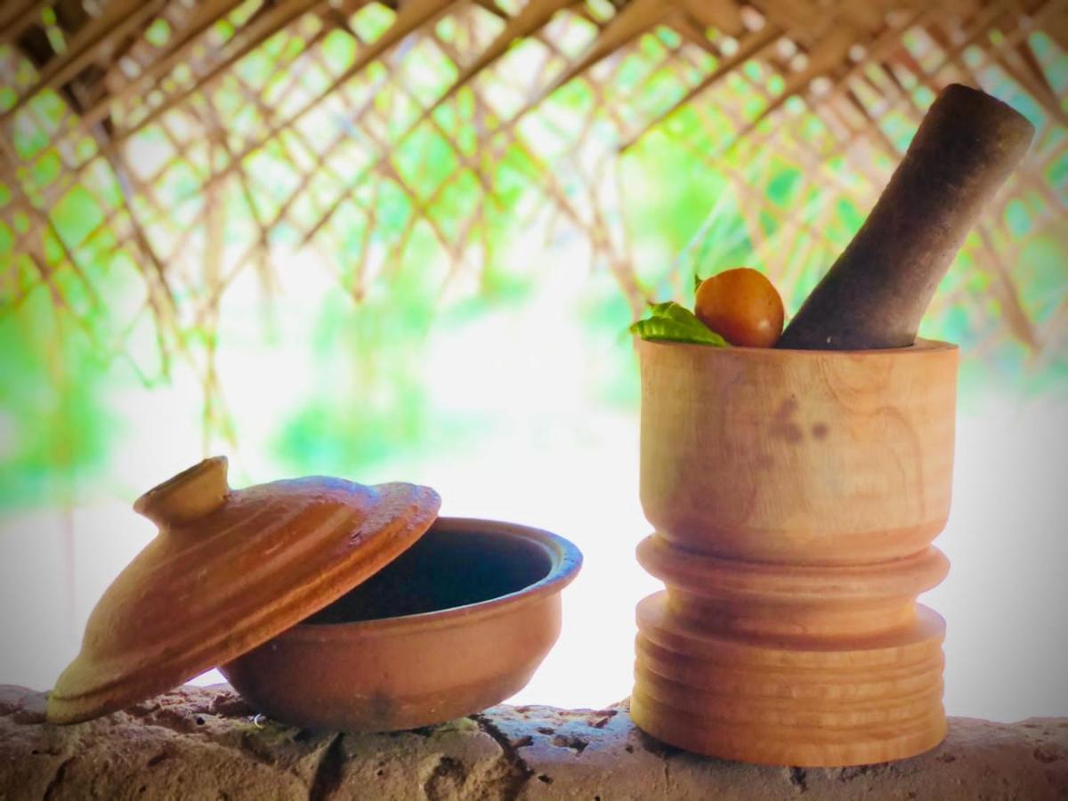 Eden Yala Hotel Екстериор снимка